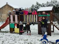 groupe_enfants_jeux_sous_la_neige3