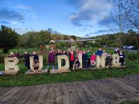 groupe-enfants-du-peri-participants-grand-jeu-geocaching-dans-Buding